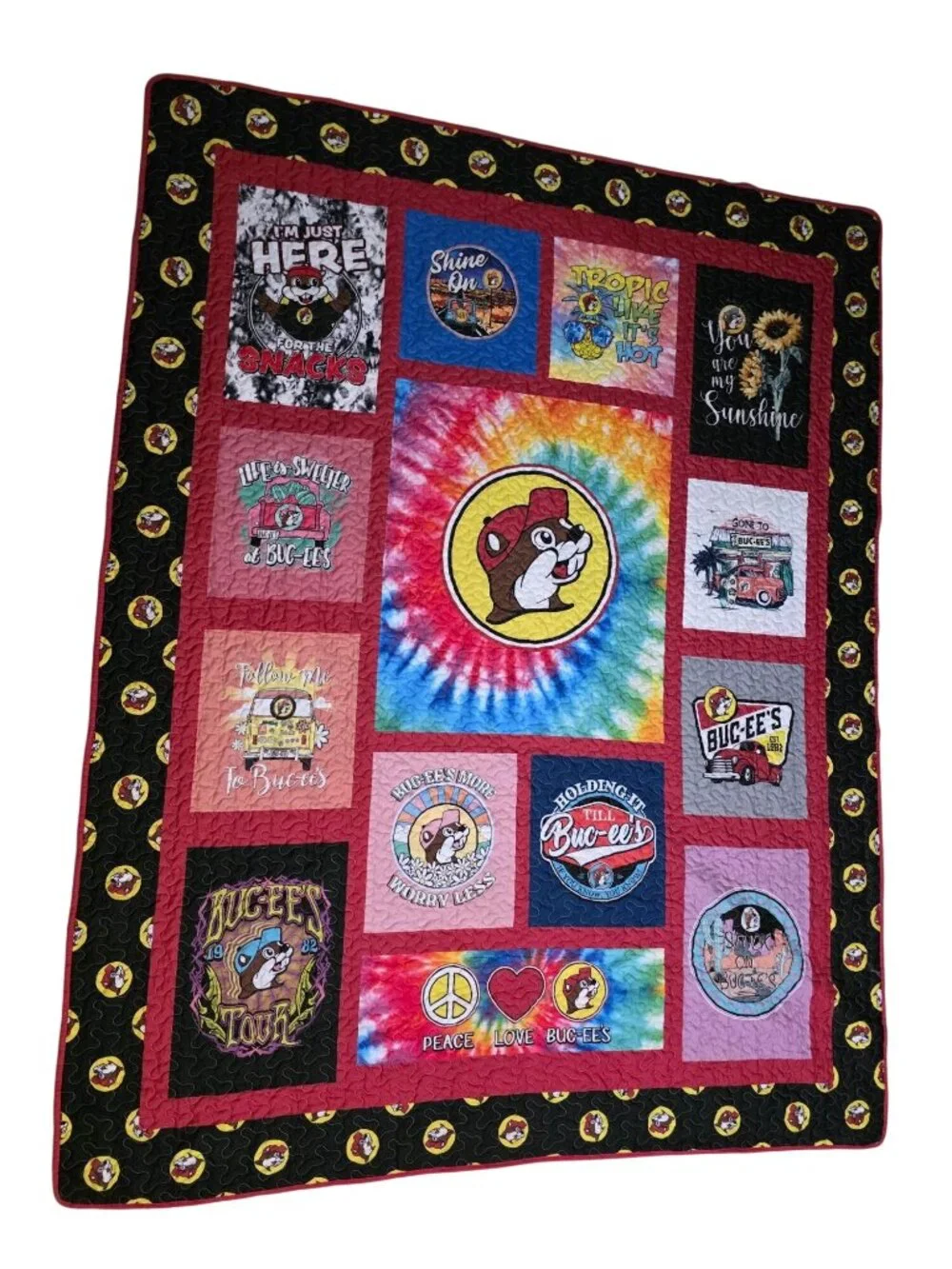 Buc-ees Blanket Quilted Quilt Throw 86 x 68 Bucees Red Patchwork Tie Dye
